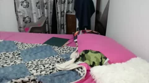katherine_rodas2 online show from 03/18/26, 12:47