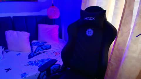 Kathi online show from 11/17/25, 08:25