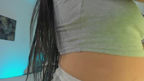 Snapshot of kathia_morelli chatting on 06/12/26, 11:42 Kathia online show from 06/12/26, 11:42