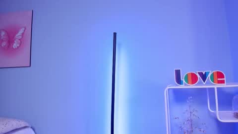 Kathia  online show from 11/12/25, 04:13