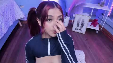 Kathia  online show from 12/16/25, 03:55