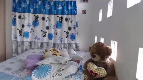  K A T H I E  online show from 12/04/24, 05:55