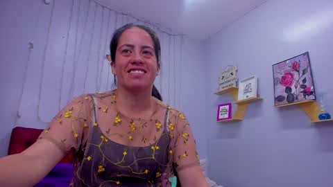 Paola online show from 12/14/24, 01:16