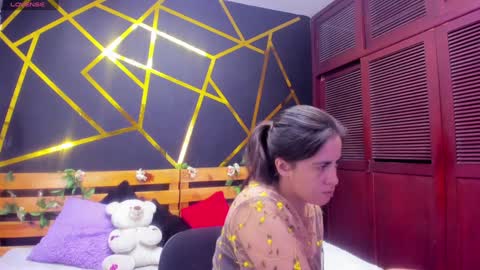 Paola online show from 12/27/24, 01:07