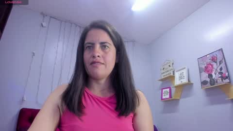 Paola online show from 01/16/25, 03:35