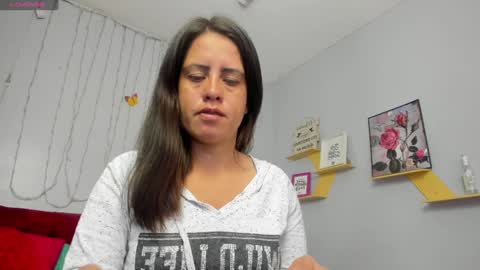 Paola online show from 01/30/25, 01:21