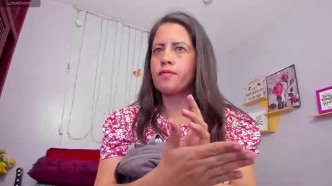 Paola online show from 03/08/25, 07:31