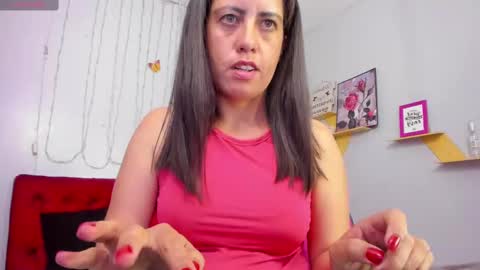 Paola online show from 03/12/25, 06:44