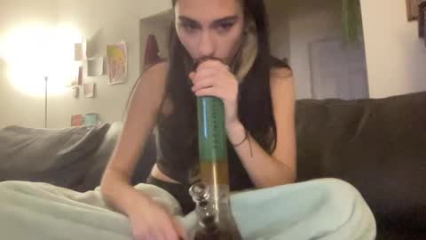 Snapshot of kathiscute chatting on 10/11/25, 07:40 Kathryn online show from 10/11/25, 07:40