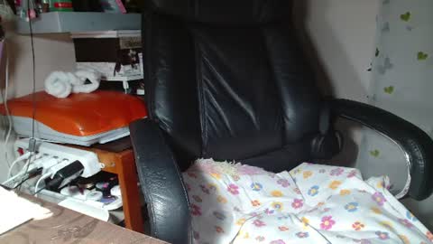 Snapshot of kathleenedwards chatting on 06/30/26, 03:02 Kathleen online show from 06/30/26, 03:02