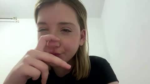 Jessie online show from 05/30/26, 05:32