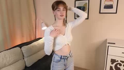 Snapshot of kathryn_bishop chatting on 10/17/25, 07:27 Jane online show from 10/17/25, 07:27