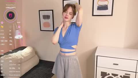 Snapshot of kathryn_bishop chatting on 11/19/25, 08:42 Jane online show from 11/19/25, 08:42