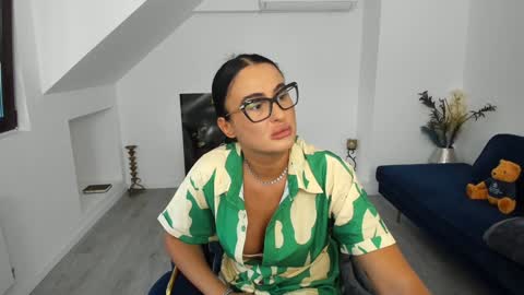      online show from 09/16/25, 04:13