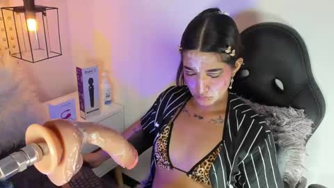 Khaty online show from 02/21/25, 06:04