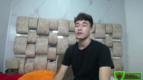 Kaht y Aiden online show from 05/19/26, 01:50