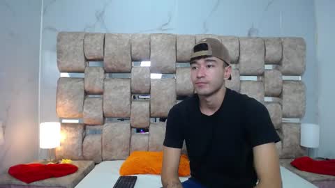 Kaht y Aiden online show from 07/22/26, 01:03