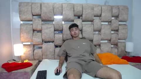 Kaht y Aiden online show from 07/25/26, 02:58