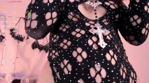 Katherine online show from 10/23/25, 01:43