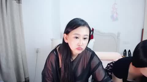 Snapshot of kathybry chatting on 06/11/26, 02:48 kathybry online show from 06/11/26, 02:48