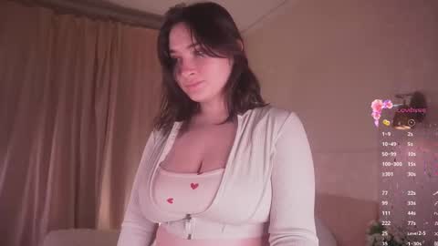 Snapshot of kathyclaytons chatting on 11/26/25, 10:05 Aneta online show from 11/26/25, 10:05