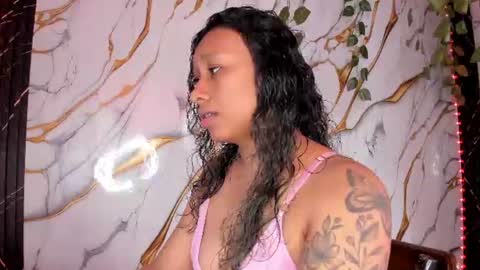 Katia online show from 07/12/26, 03:58