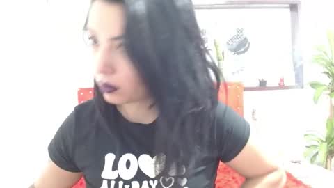 Katia collins online show from 12/26/24, 05:04