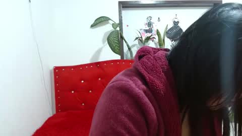 Katia collins online show from 01/06/25, 09:52