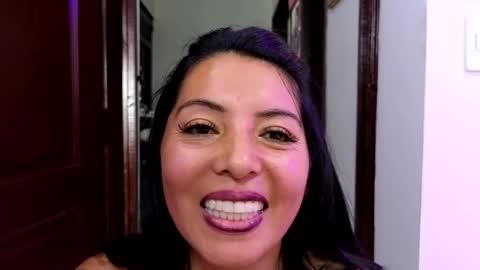 Katia collins online show from 09/08/25, 04:50