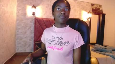 Katia online show from 09/19/25, 02:40