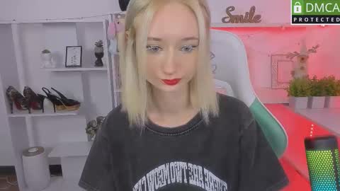 Katia  online show from 10/09/25, 06:11