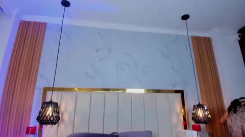 Karen Villas online show from 02/19/25, 11:14