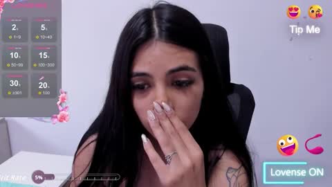 Snapshot of katia_sex25 chatting on 03/07/26, 05:32 Katia online show from 03/07/26, 05:32