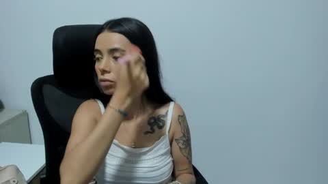 Snapshot of katia_sex25 chatting on 03/30/26, 03:02 Katia online show from 03/30/26, 03:02