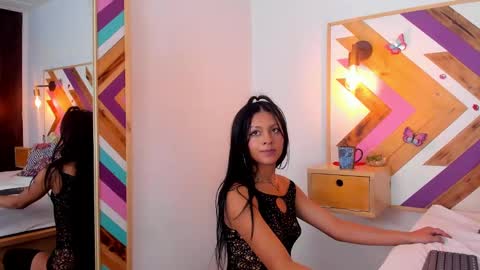 Katia online show from 02/06/25, 11:04
