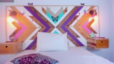 Katia online show from 10/21/25, 07:47