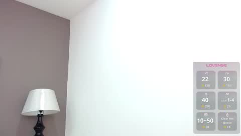 Katia Foster online show from 11/29/25, 12:08