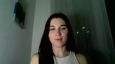 katie_foxi online show from 10/04/25, 05:11