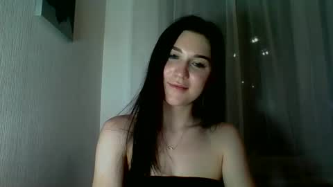 katie_foxi online show from 05/16/26, 07:34