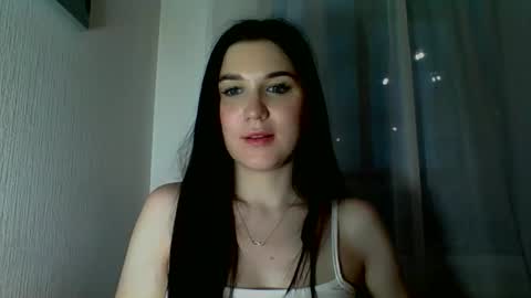 katie_foxi online show from 05/24/26, 07:19
