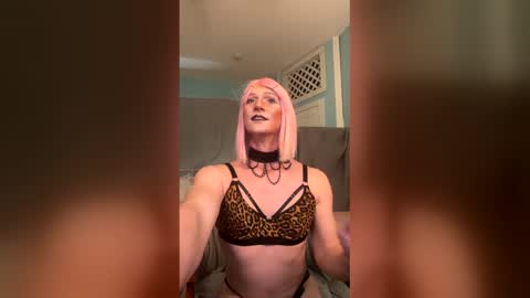 katiebabykitty online show from 05/22/26, 01:35