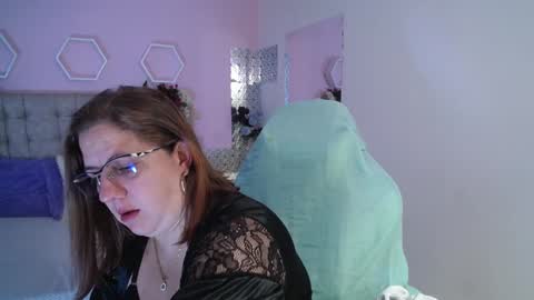 Katherine online show from 12/31/24, 12:04