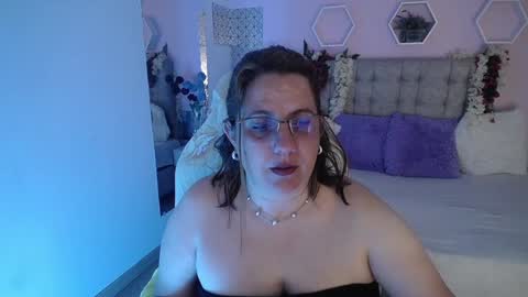 Katherine online show from 02/01/25, 12:16
