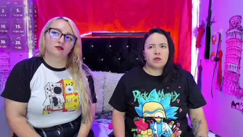 Snapshot of katieeandsharon chatting on 01/28/25, 03:04 SHARON  KATIEE online show from 01/28/25, 03:04