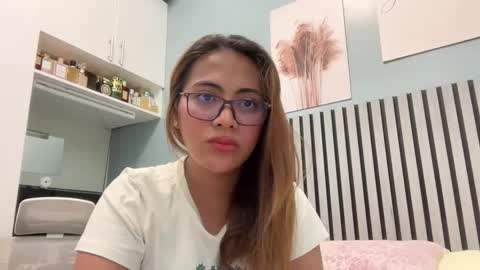 Snapshot of katiefrox_ chatting on 09/09/25, 06:35 katiefrox online show from 09/09/25, 06:35