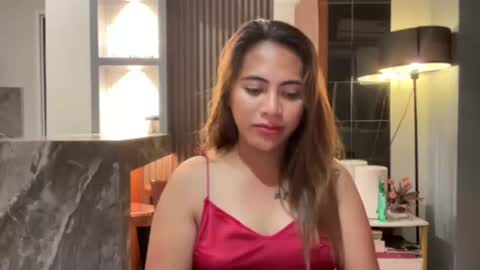 Snapshot of katiefrox_ chatting on 10/03/25, 04:48 katiefrox online show from 10/03/25, 04:48