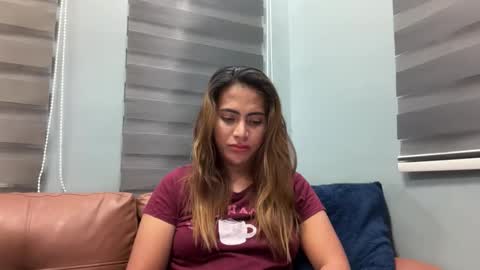 Snapshot of katiefrox_ chatting on 11/03/25, 01:01 katiefrox online show from 11/03/25, 01:01