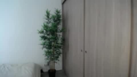 Snapshot of katiejane_ chatting on 12/18/24, 03:00 Katie Jane online show from 12/18/24, 03:00