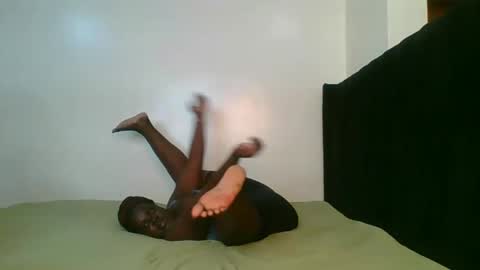 Kate online show from 10/20/25, 10:32