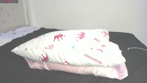 katitaluxury_hot online show from 03/18/26, 12:03
